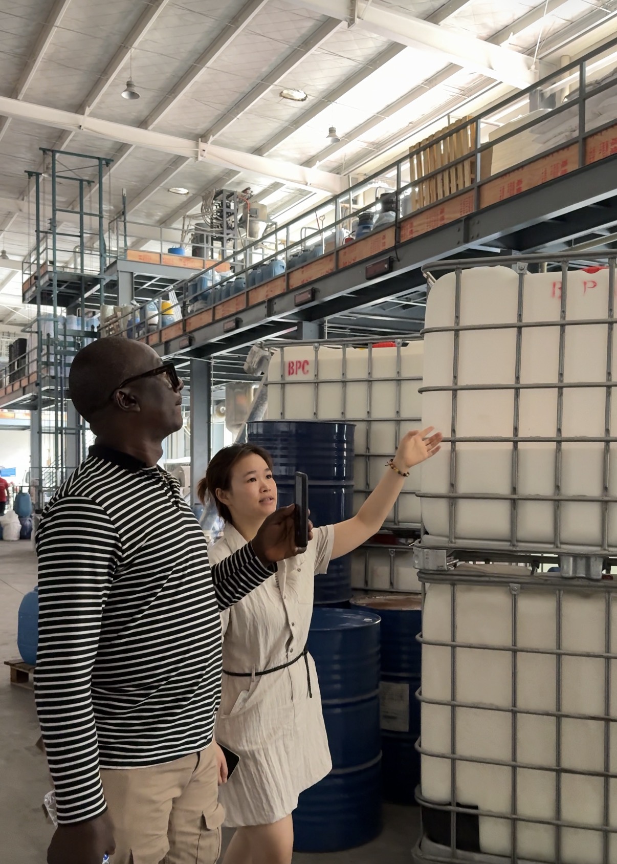 ​Liberia Customer Visits CAFONCI in Changsha, China to Strengthen Epoxy Floor Coating Cooperation(Image4)